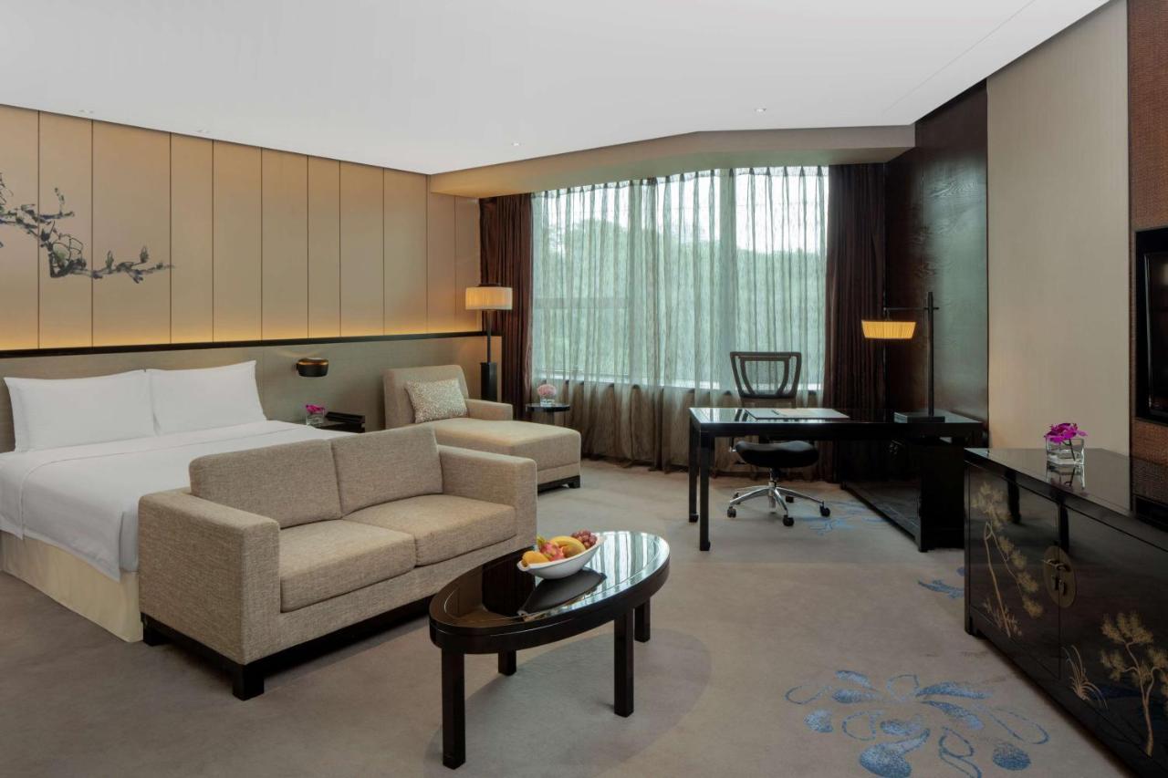 Chongqing Ronghui Grand Hotel Екстер'єр фото