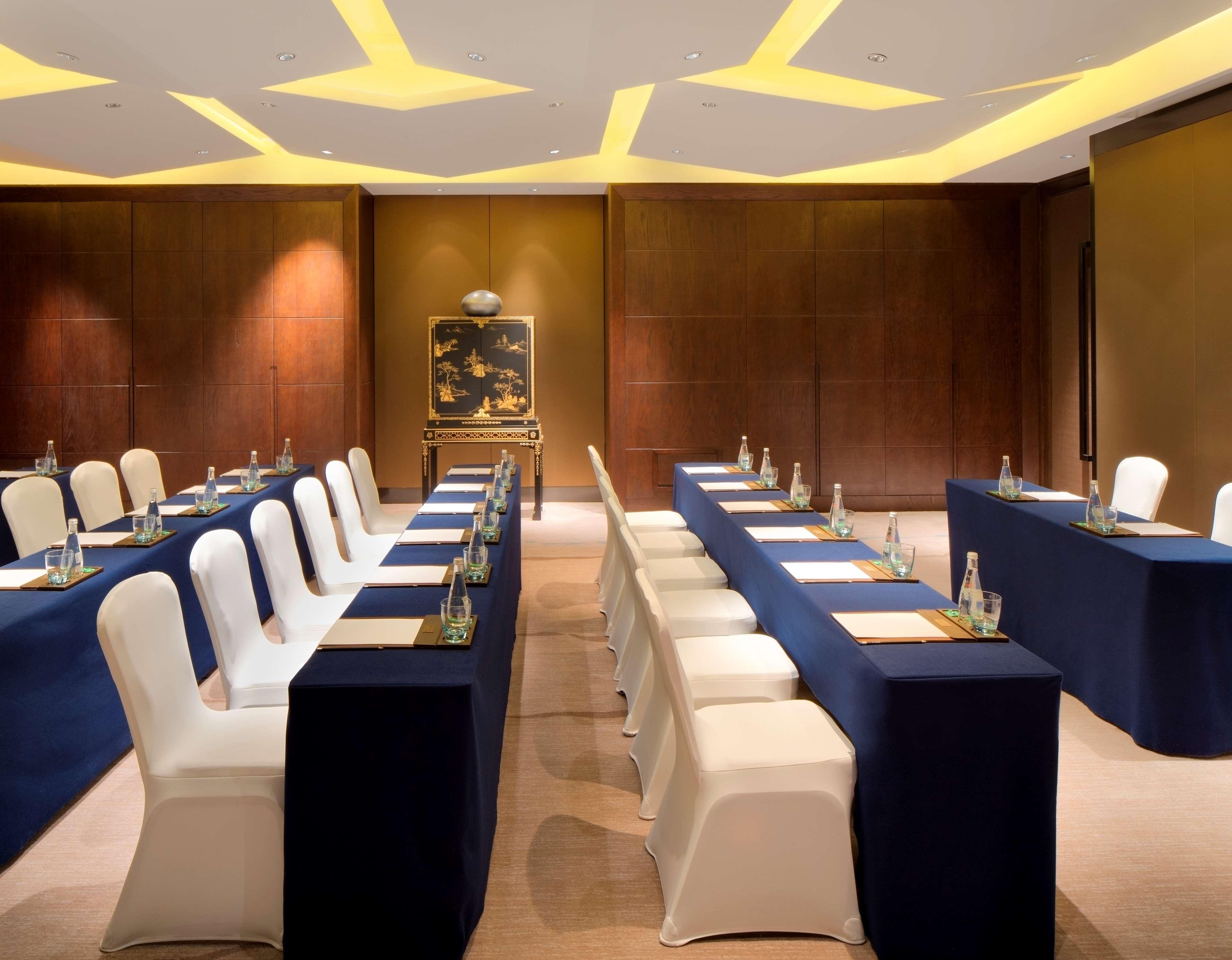 Chongqing Ronghui Grand Hotel Екстер'єр фото